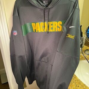 Men’s Size 2X Nike NFL Green Bay Packers Black Hoodie with Yellow and Green NWOT